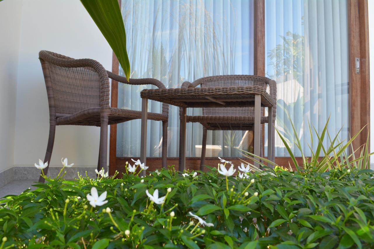 Cove Tevana Seminyak Buitenkant foto